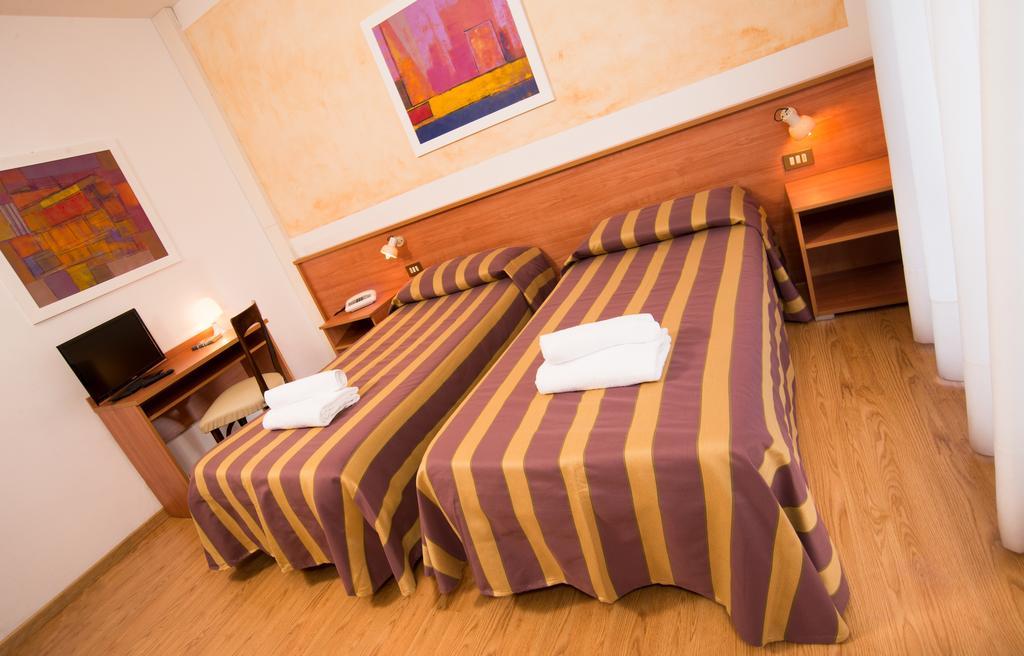 Hotel Antille e Azzorre Lido di Jesolo Camera foto